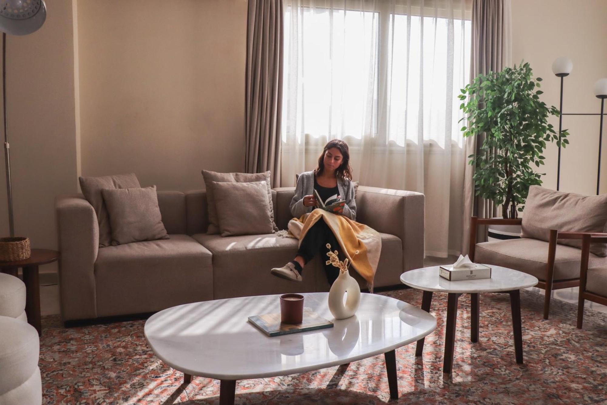 Vida By Elegant Apartment Kaherah Luaran gambar